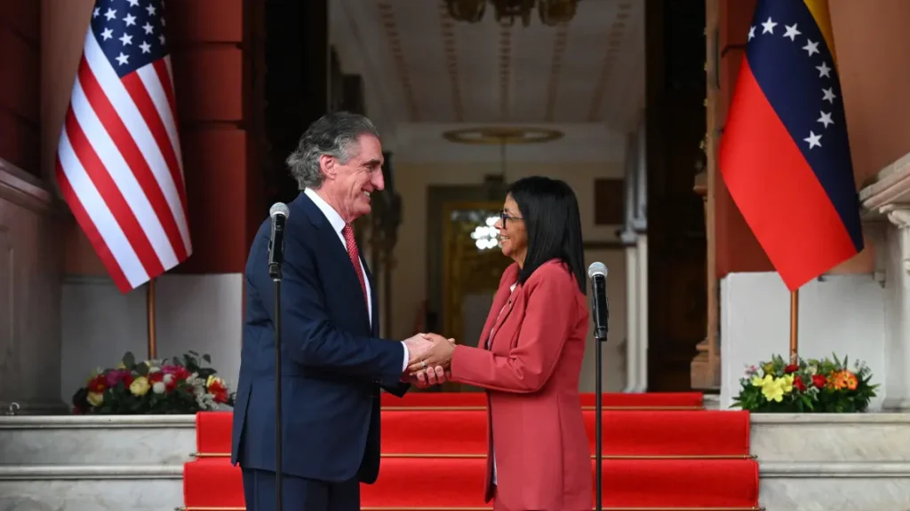 Washington y Caracas retoman relaciones diplomáticas y consulares tras años de ruptura