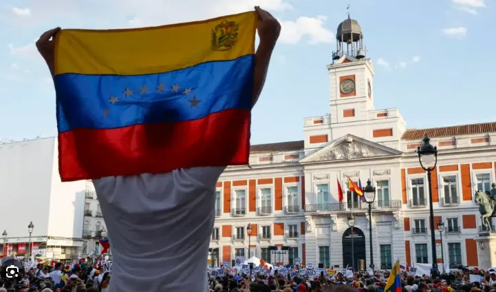 España pondrá fin a la vía exprés de regularización para venezolanos que existía desde 2018